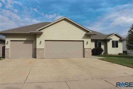 7720 W Justice St Sioux Falls, SD 57106