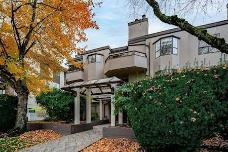 145 E 12 Street #303 North Vancouver, BC V7L 2J3