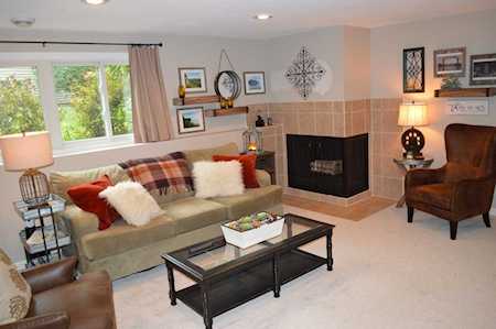 1425 Arden View Drive Arden Hills, MN 55112