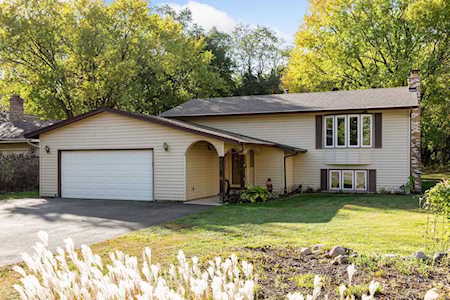 8202 Groveland Road Mounds View, MN 55112
