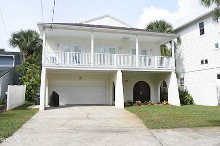 1620 Beach Ave Atlantic Beach, FL 32233