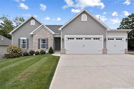 1224 John Ryan Ln Ballwin, MO 63021