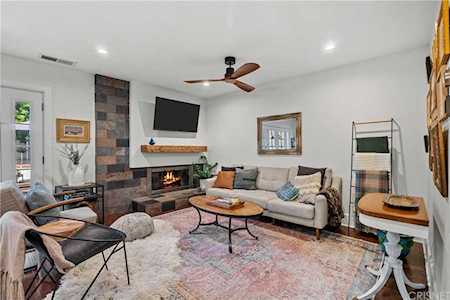18134 Killion St #1 Tarzana, CA 91356