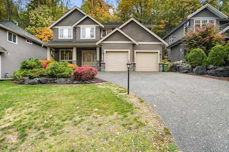 35746 Regal Parkway Abbotsford, BC V3G 2W2