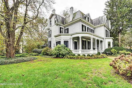 539 Barberry Ln Louisville, KY 40206