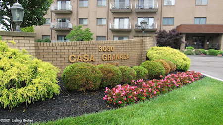 3030 Breckenridge Ln #411 Louisville, KY 40220