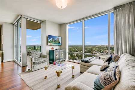 300 Bowie ST #3405 Austin, TX 78703