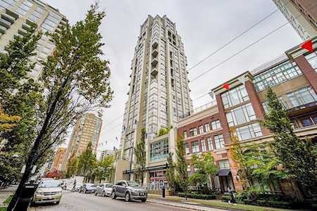 1238 Richards Street #2007 Vancouver, BC V6B 6M6