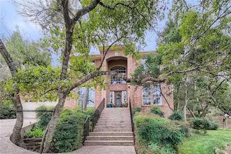 10610 Skyflower DR Austin, TX 78759
