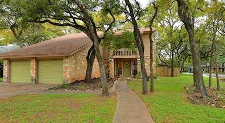 10300 Trogon CT Austin, TX 78750