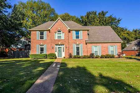 350 E Nolley Dr Collierville, TN 38017