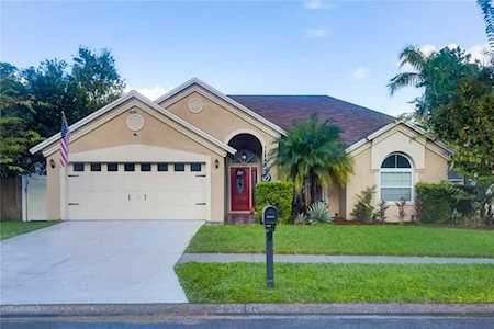 8933 Bayaud Dr Tampa, FL 33626