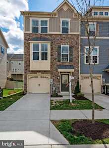 715 Apple Orchard Dr Glen Burnie, MD 21060