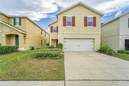 10105 Hawk Storm Ave Tampa, FL 33610
