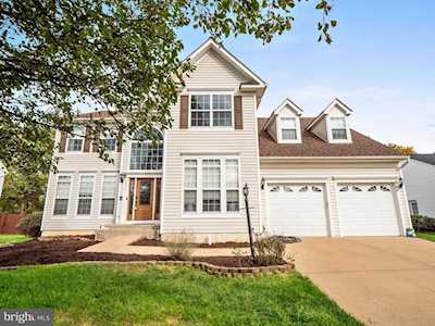 8551 Rothbury Dr Bristow, VA 20136