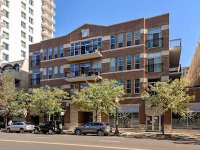 1919 S Michigan Ave #204 Chicago, IL 60616