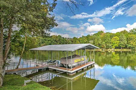 220 Edgewater Dr Mount Juliet, TN 37122