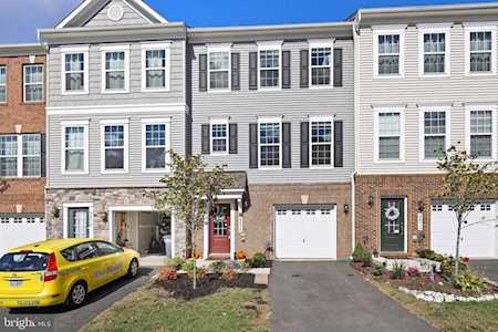 8676 Underhill Ln Manassas, VA 20112