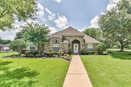 17631 Swansbury Dr Cypress, TX 77429