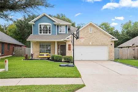 13113 Armaga Springs RD Austin, TX 78727