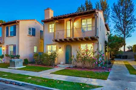 2320 W Canopy Ln Anaheim, CA 92801