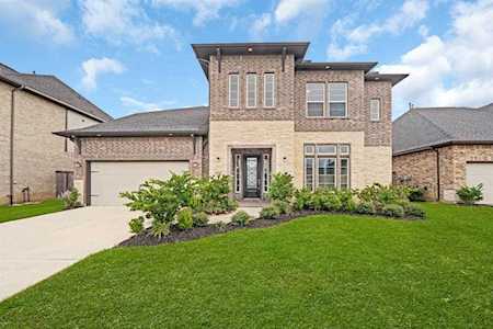 6723 Cascade Manor Dr Sugar Land, TX 77479