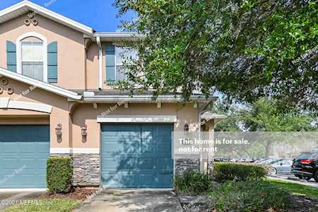 8885 Grassy Bluff Dr Jacksonville, FL 32216