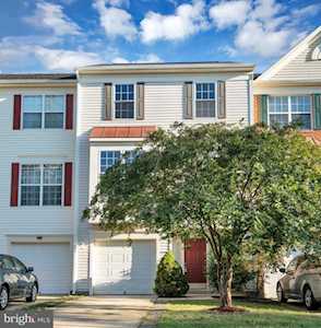 13221 Coppermill Dr Herndon, VA 20171