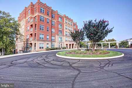680 Watermans Dr #104 Woodbridge, VA 22191