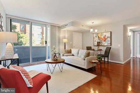 880 Pollard N #305 Arlington, VA 22203