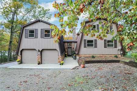 8062 Catalpa Dr Nineveh, IN 46164