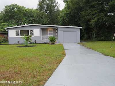 1854 Layton Rd Jacksonville, FL 32211