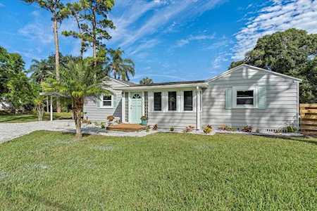 2233 Hively St Sarasota, FL 34231
