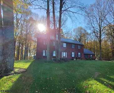 288 Meeks Lane Port Matilda, PA 16870