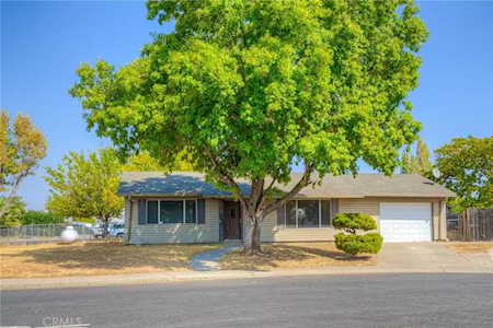 2240 Jan Ct Oroville, CA 95966