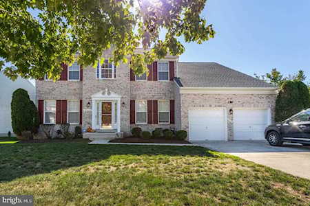 10301 Whittier Ct White Plains, MD 20695