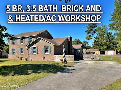 4906 Cypress Shores Drive New Bern, NC 28562
