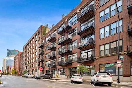 375 W Erie St #324 Chicago, IL 60654