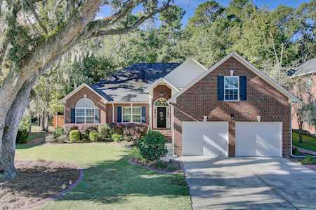 8736 Alexandria Dr North Charleston, SC 29420