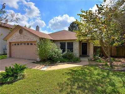 1101 Porterfield DR Austin, TX 78753