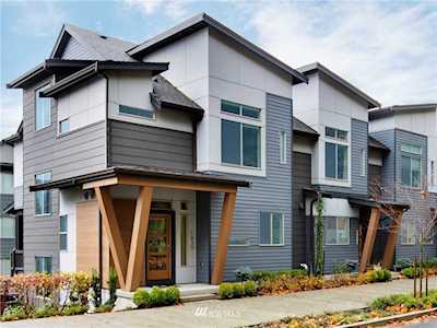 1930 Newport Way NW Issaquah, WA 98027