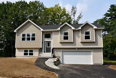 138 Minot St Manchester, NH 03109