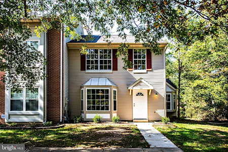 6211 Seal Place Waldorf, MD 20603