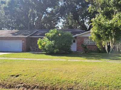 302 Congress St Oldsmar, FL 34677