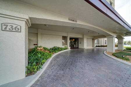 736 Island WAY #206 Clearwater, FL 33767