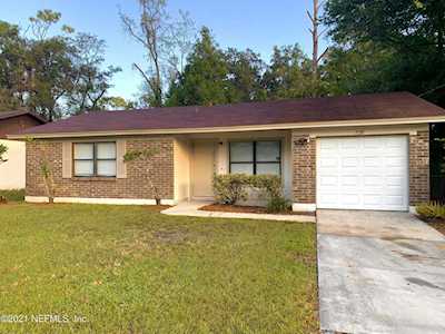 7139 Melvin Rd Jacksonville, FL 32210