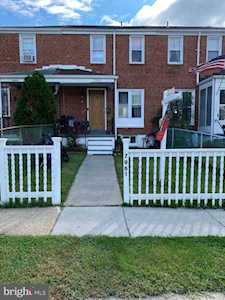 7961 Saint Claire Ln Baltimore, MD 21222