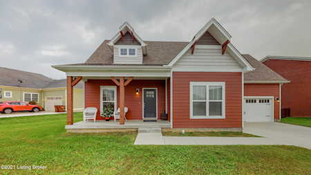 157 Washington Commons Dr Mt Washington, KY 40047