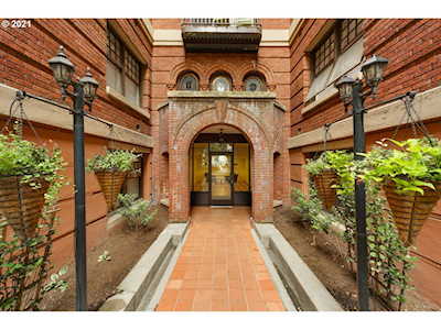 1829 NW Lovejoy St #505 Portland, OR 97209