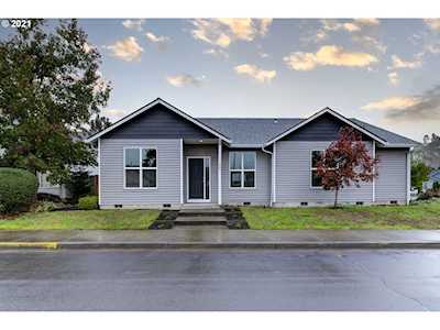 1227 NW 19th Ct Battle Ground, WA 98604